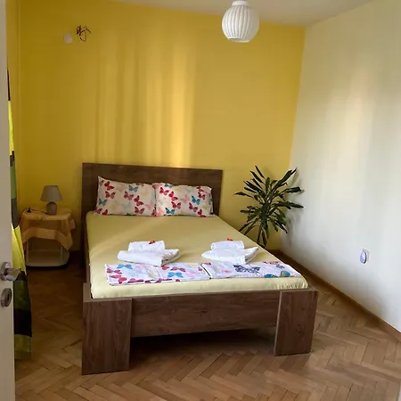 уют Appartamento Plovdiv