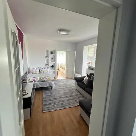 Apartment уют *
